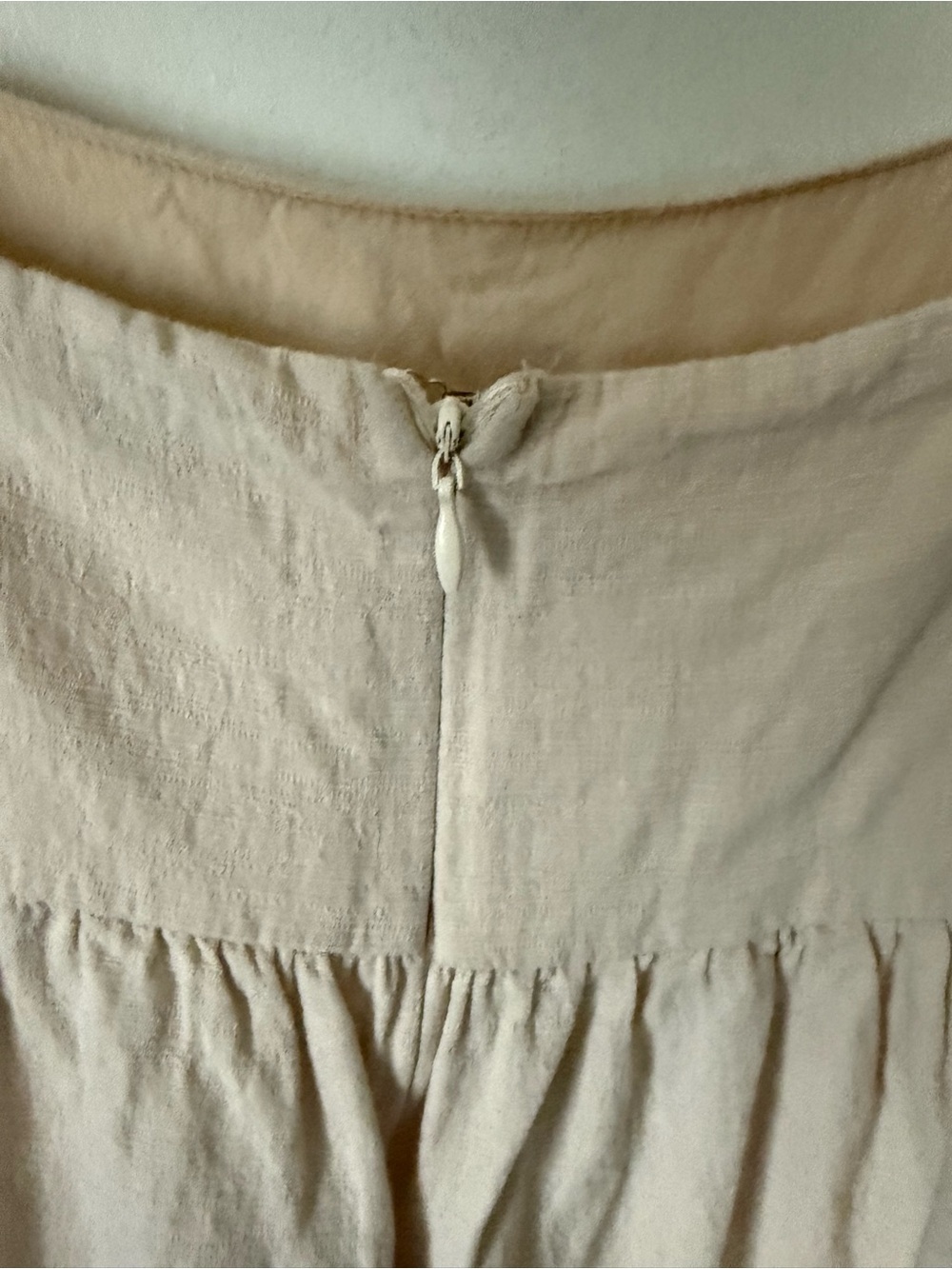 Jacqui E Cream Tiered Midi Dress - Picture 8 of 11